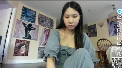 Alize Zaide online show from 05-05-26, 07:55