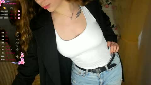Allana online show from 05-13-26, 06:44