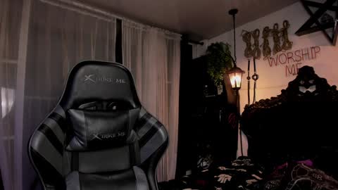   online show from 12-03-24, 01:30