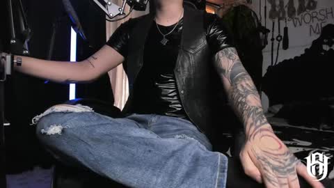   online show from 01-01-25, 04:39