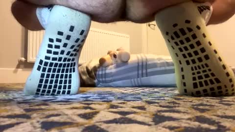 Snapshot of allansohot18 chatting on 12-29-24, 01:38 Pleasureisall online show from 12-29-24, 01:38