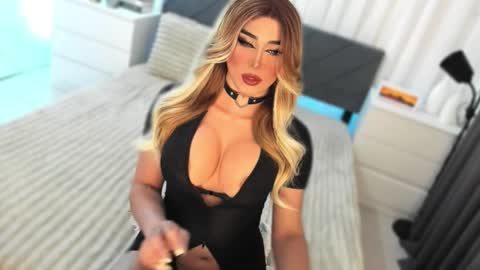 Miss Gia online show from 01-06-26, 01:26