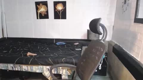 trina online show from 09-12-25, 05:18