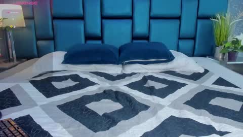 Snapshot of allen_clark chatting on 03-06-25, 06:52 Allen online show from 03-06-25, 06:52