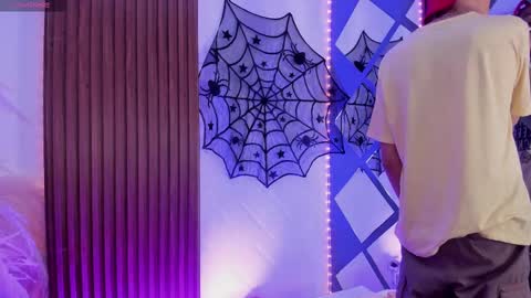 Allen online show from 10-07-25, 03:04