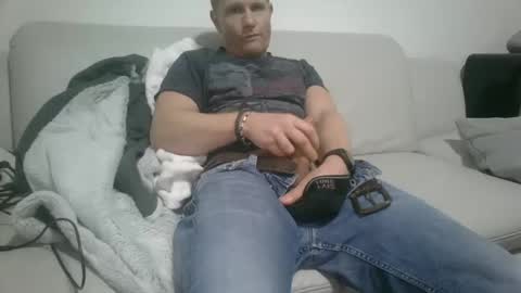 Snapshot of alles594462 chatting on 12-30-24, 05:55 alles594462 online show from 12-30-24, 05:55