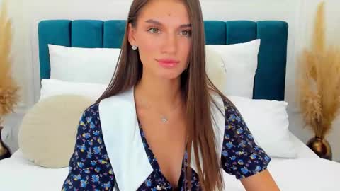 Lexi online show from 09-13-25, 05:24