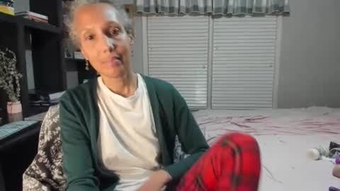 wishlist on bio online show from 01-23-25, 12:14