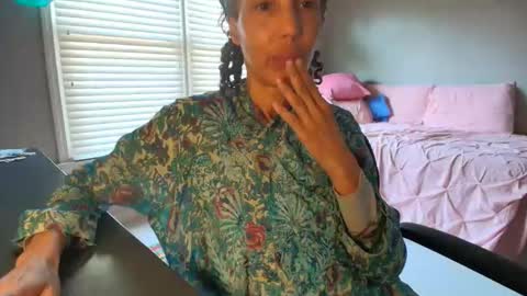 wishlist on bio online show from 03-01-26, 08:11