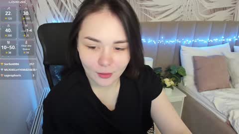 Snapshot of alli_zi chatting on 12-29-24, 05:21 Blair online show from 12-29-24, 05:21