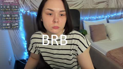 Snapshot of alli_zi chatting on 01-20-25, 05:04 Blair online show from 01-20-25, 05:04