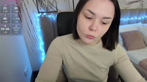 Snapshot of alli_zi chatting on 02-09-25, 02:49 Blair online show from 02-09-25, 02:49