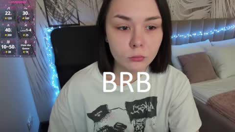 Snapshot of alli_zi chatting on 03-06-25, 09:14 Blair online show from 03-06-25, 09:14