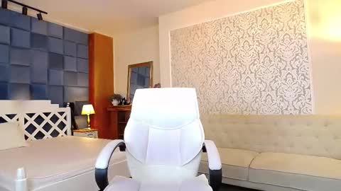 Snapshot of alliana_joy chatting on 03-03-25, 08:38 Alliana online show from 03-03-25, 08:38