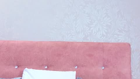 Allicia online show from 09-30-25, 07:19