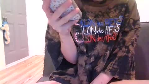 alliebearx online show from 01-12-25, 05:33