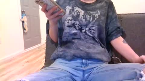 alliebearx online show from 01-17-25, 01:57