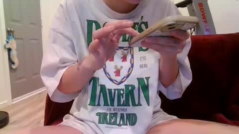 alliebearx online show from 01-23-25, 05:13