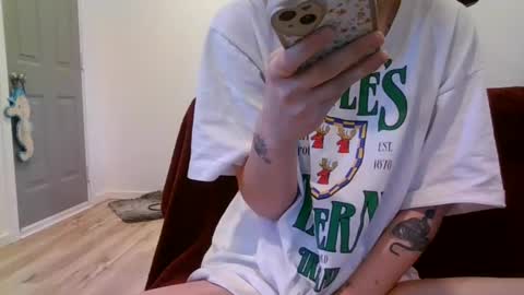alliebearx online show from 01-25-25, 04:46