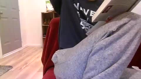 alliebearx online show from 01-31-25, 01:01