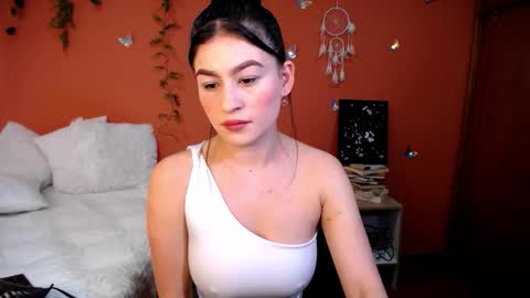 Allie  online show from 11-20-25, 03:12