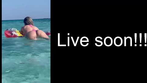 Snapshot of alliesynns chatting on 10-03-25, 04:09 Allie online show from 10-03-25, 04:09