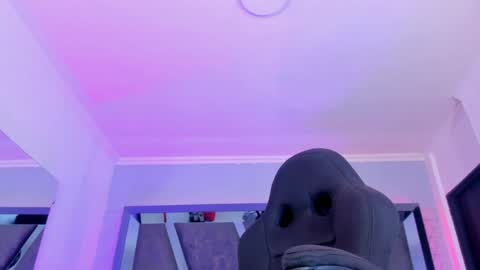 Snapshot of allijadid chatting on 01-31-25, 04:59 online show from 01-31-25, 04:59