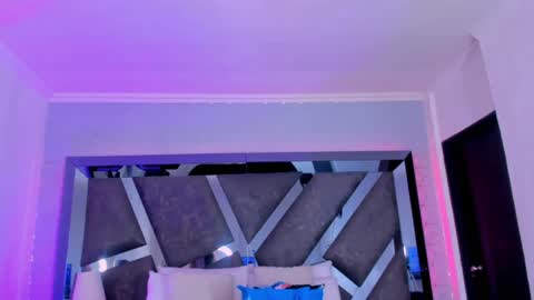 Snapshot of allijadid chatting on 02-01-25, 10:37 online show from 02-01-25, 10:37