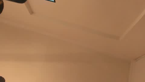    online show from 12-18-25, 11:05