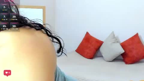    online show from 06-18-26, 07:40