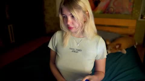 Allison online show from 10-21-25, 03:07