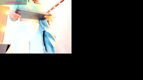 allison_fosther online show from 11-25-25, 03:28