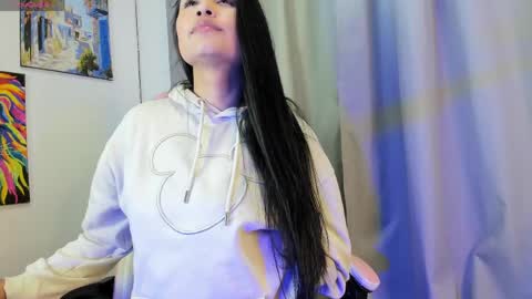 Snapshot of allison_love chatting on 05-18-26, 04:07 allison online show from 05-18-26, 04:07