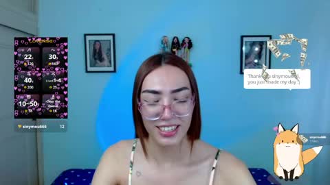 Snapshot of allisonblossom chatting on 04-22-26, 07:37 online show from 04-22-26, 07:37