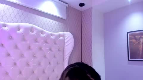 Allison online show from 03-02-25, 01:47