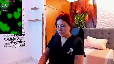 ALLISON online show from 12-18-25, 04:07