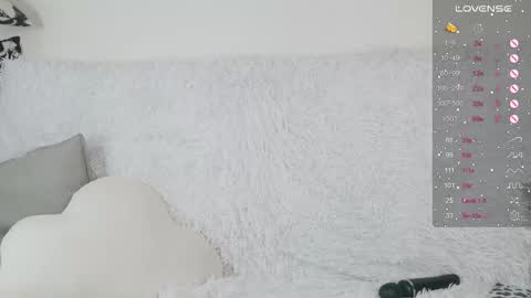 Snapshot of allisonmoonlight chatting on 03-10-25, 02:26 allisonmoonlight online show from 03-10-25, 02:26