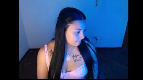 Snapshot of allisonn_smith18 chatting on 05-15-26, 03:13 Alisson online show from 05-15-26, 03:13