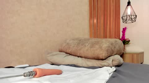 Alli  online show from 12-27-24, 10:16