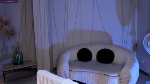 Allison Rogers online show from 02-20-25, 03:23