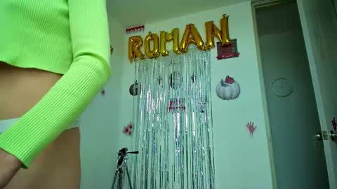 Alli online show from 10-21-25, 05:24