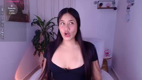 Snapshot of allisxxnn_fox chatting on 03-18-26, 04:04 Allisxn Fox online show from 03-18-26, 04:04