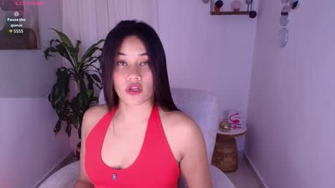 Snapshot of allisxxnn_fox chatting on 03-25-26, 02:12 Allisxn Fox online show from 03-25-26, 02:12