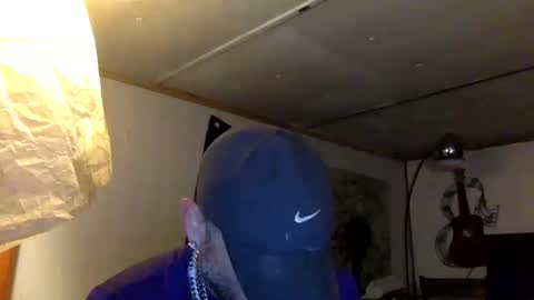 allitrunnin online show from 10-12-25, 08:46