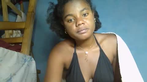 allizida01 online show from 11-23-25, 02:11