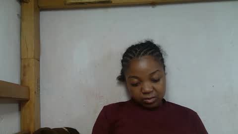 allizida01 online show from 02-04-26, 06:25