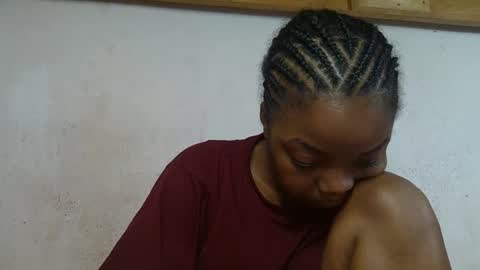 allizida01 online show from 02-05-26, 07:46