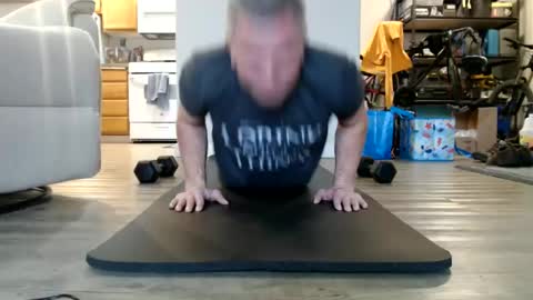 Snapshot of allnaked4 chatting on 12-22-24, 10:04 allnaked4 online show from 12-22-24, 10:04