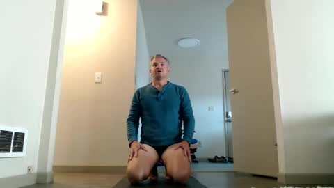 Snapshot of allnaked4 chatting on 09-26-25, 04:22 allnaked4 online show from 09-26-25, 04:22