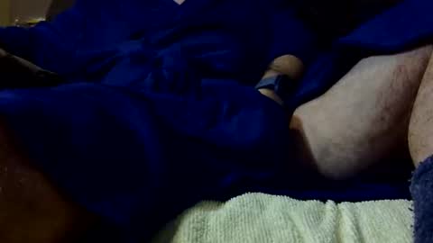 allo00 online show from 11-17-25, 01:55